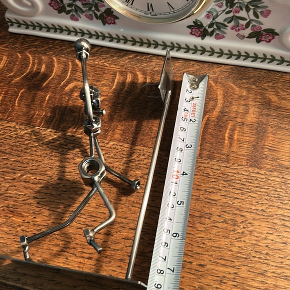 Modern Metal Sculpture Basketball player in action, Art Sculpture - Picture 6 of 8